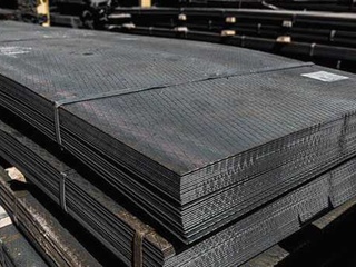 Лист рифленый ромб 3х1250х2500 мм 1 - в «Монолит-Металлопрокат».