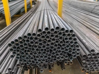 Труба стальная  электросварная 25х1.4 мм 2 - в «Монолит-Металлопрокат».